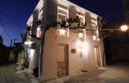 Ξενώνας "Alexandra's Coffee House" - Foto 22