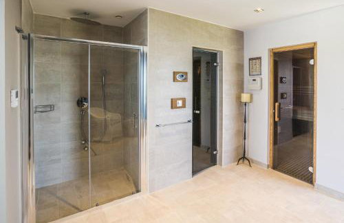 Residence Monte near Umag for 10 people with heated infinity pool, spa & play room - Foto 9