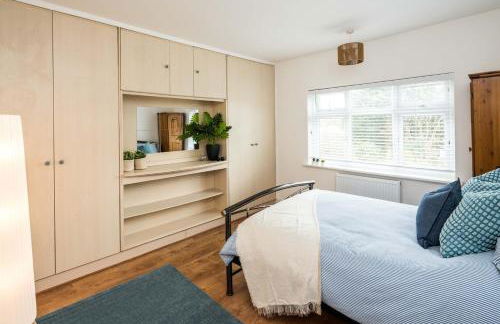 Contemporary 5 Bedroom with Garden North Finchley - Foto 25