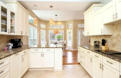 Timeless Traditions PoolHeat & Golf Cart Deals - Foto 16