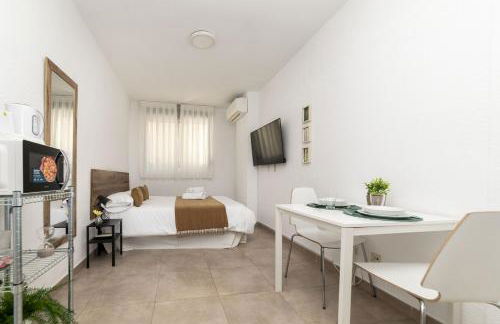 Classy VIII - Ferga Suites - Photo 12