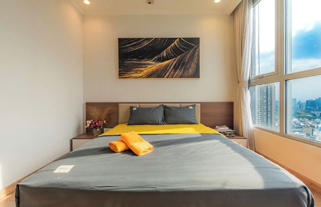 Cozy- Vinhomes Central Park Apartments - Photo 19