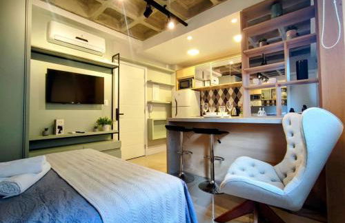 Studio em frente Parque Farroupilha com garagem - Foto 1