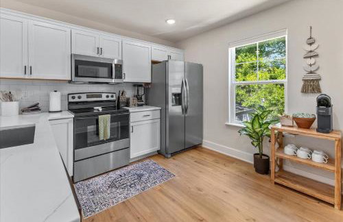 Lux House & Carriage house Furnished for Comfort - Foto 51