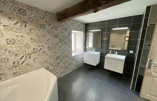 Gîte La Petite Renaudière - proche parc du Puy du F - Photo 30