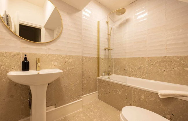 The Abinger Place - Inviting 2bdr House With Study Room & Garden - Foto 5