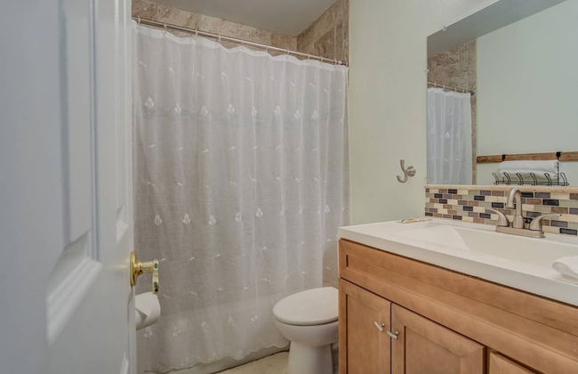 Palmer Park Trails & Space 4 Bdrm Cntrl Location - Foto 30