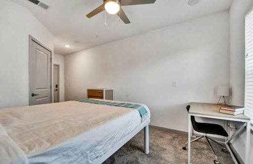 Dockside Lake Hartwell 2BR with Unique Amenities - Foto 18