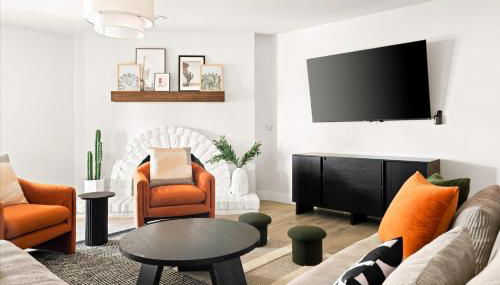 Pickleball Court~ Hot Tub & Pool~ Mini Golf~Games - Foto 2