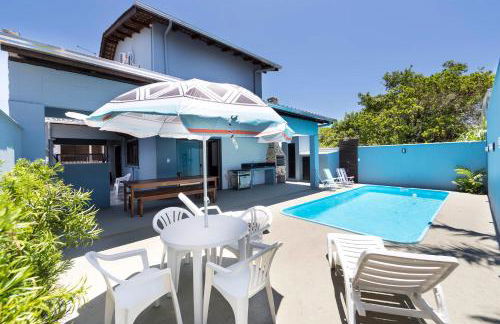 Casa Patta - 05 dormitórios, com piscina. - Foto 1