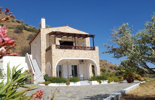 Villa in Agia Galini With Pool Views - Foto 1