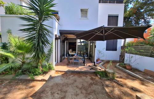 Jardin de Camargue - T4 avec parking, WIFI, vélos & jardin, proche mer - Photo 18