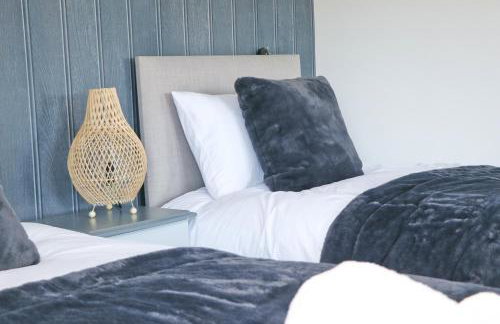 Coastal retreat surrounded by open countryside - Foto 30