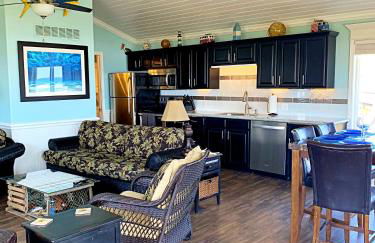 Poseidon Beach Front - Photo 8