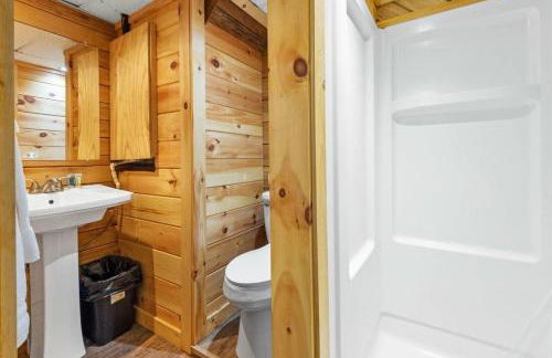 Birdsong- Hot Tub, Game Room, Firepit, WiFi - Foto 26