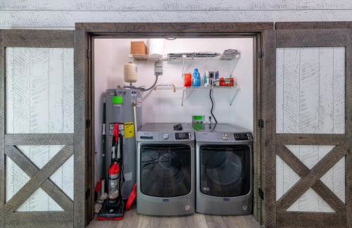 Oasis at Barkley + Hot tub! - Foto 5