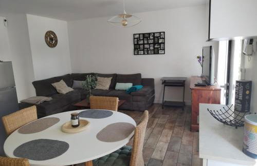 Maison avec grand jardin arboré - Photo 30