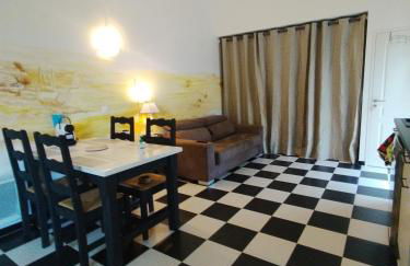 Appart t2 - jusqu'à 4 couchages - avec jardin - Foto 7