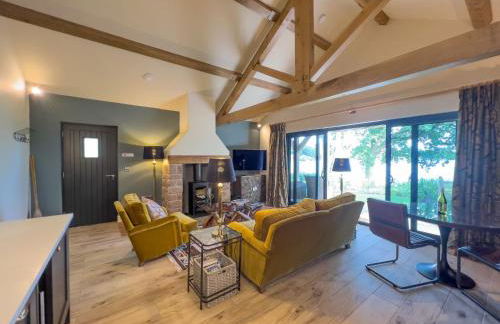 Waters Edge, Talkin Tarn, a luxurious bungalow with stunning views over the tarn - Foto 6