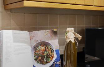 4 bedroom home with Garden, Game room, Parking- Esho Stays - Foto 41