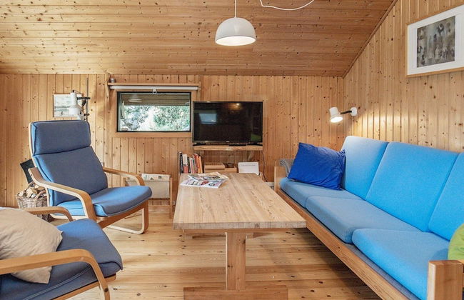 4 Person Holiday Home in Martofte - Photo 8