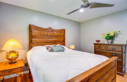 13 Mi to Guntersville Lake Henagar Gem with Hot Tub - Foto 14