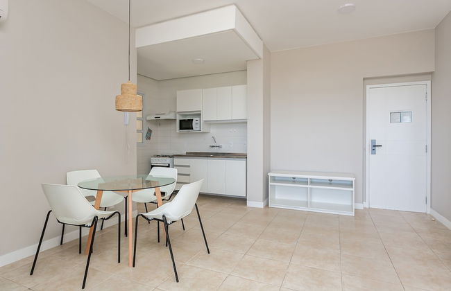 Aquarelle by Viva Prédio nos Ingleses pé-na-areia com piscina - Photo 74