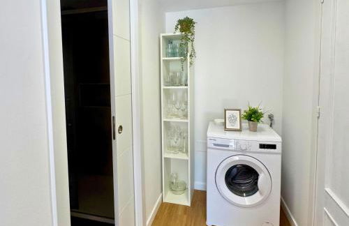 Newly renovated guest apartment at villa with great location! - Photo 12