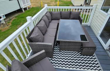 Modern Caravan - Park Dean-Camber Sands - sleeps 6- ENTERTAINMENT PASSES NOT INCLUDED - Foto 10