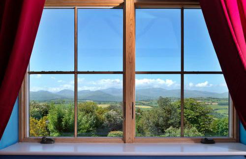 Finest Retreats - Skyview Lodge - Photo 37