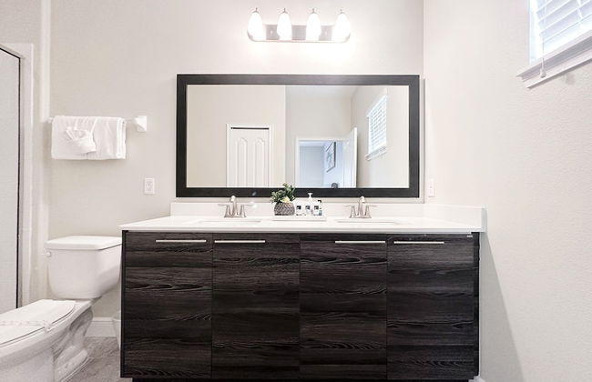 Balmoral Resort-162kb 4 Bedroom Home by RedAwning - Photo 35