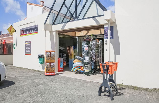 Holiday Home in Saint Jean de Monts With Jacuzzi - Photo 32