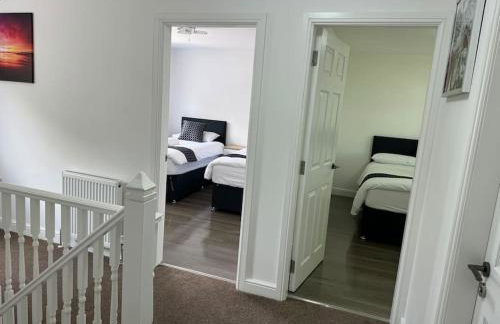 5-Bedroom Cottage in New Waltham, Grimsby - Photo 16