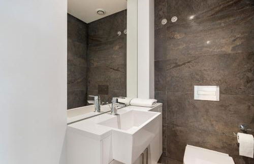 Ave Liberdade Restauradores Deluxe Suite - Photo 12