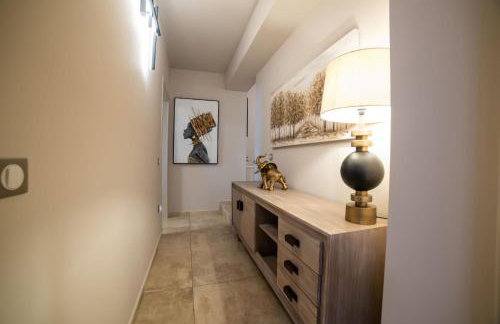 Daedalus Luxury Home - Seaview & Heated Pool - Foto 40
