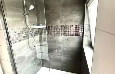 Schicke Wohnung Nähe Hannover TOP Anbindung WiFi - Foto 13