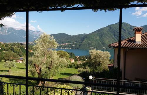 Casa Intignano - Camera con bagno e portico vista lago - Foto 41