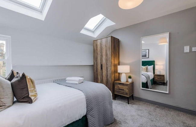 Host Apartments The Roscoe Coach House - Foto 8