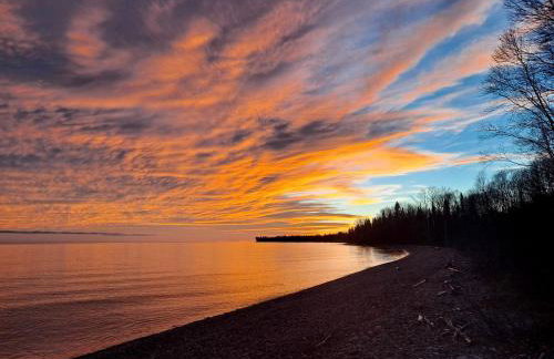 Incredible Guest Suite - Unique Off-Grid Lodging Experience with Sled Dogs in Minnesota - Foto 21
