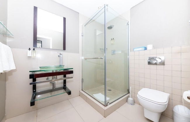 Infinity Self-Catering Apartments - Photo 78