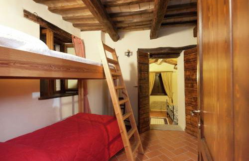 Farmhouse in Marche with Pool and Views - Foto 16