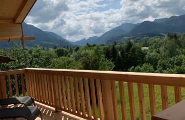 Chalet BERGSUCHT in Ruhpolding Bayern, Traumlage am sonnigen Südhang, kostenlose Parkplätze, schnelles WLAN, ruhige Sackgasse, NETFLIX inklusive - Foto 5