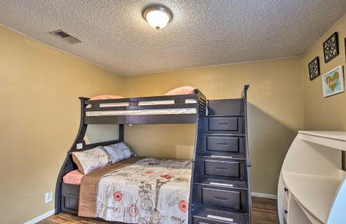 Family Retreat about 1 Mi to Hill Country Mile! - Foto 29