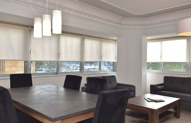 2 Bedroom Central Spacious With Sea Views - Foto 4