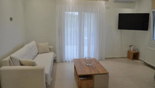 Gaia Messinian Villa - Photo 2