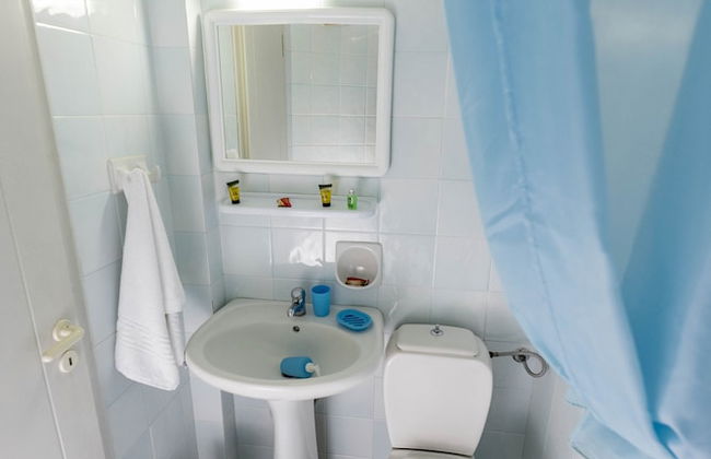 Helen Suites - Photo 12