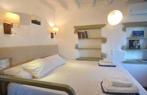 Sea & Sunset View Villa Chora with private jacuzzi - Foto 5