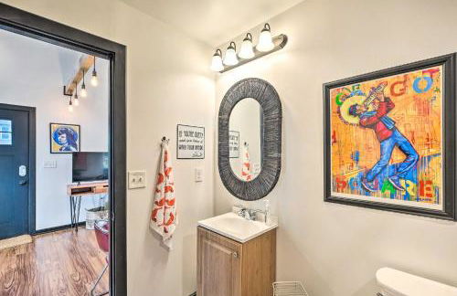 Modern Louisville Apartment with Furnished Deck - Foto 14