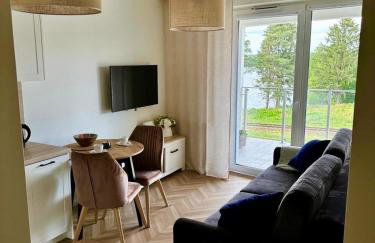 Urokliwy Apartament z dużym tarasem i widokiem na Jezioro Białe - Foto 1