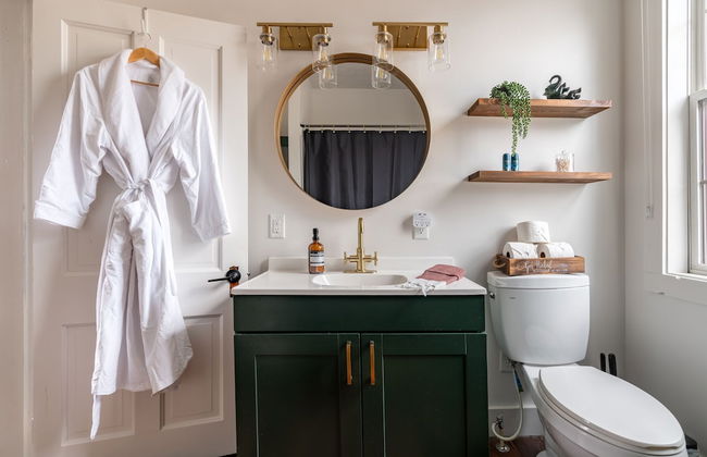 Prime Location Top Rated Clean Parking Free - Foto 73